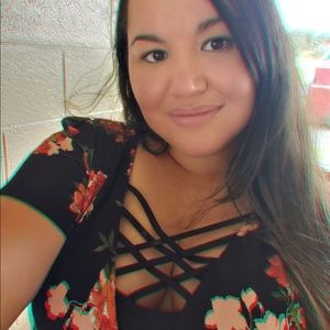 Meet your Posher, Denelle